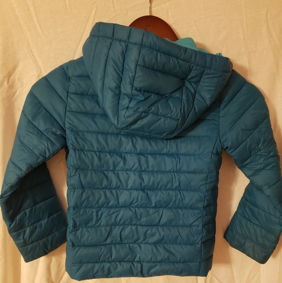 XS (4-5) Lands End packable down coat - Picture 2 of 3